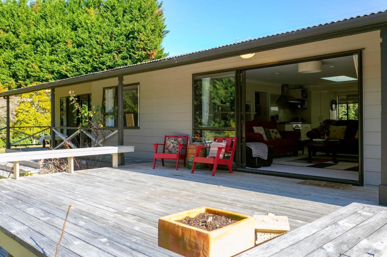Lupin Lodge Bed & Breakfast Taupo Kültér fotó